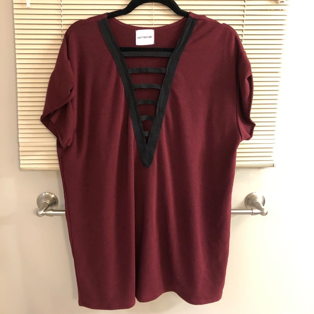 Fashion Nova Tunic Top Size: M